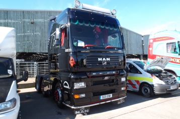 B20EBK - Man Truck