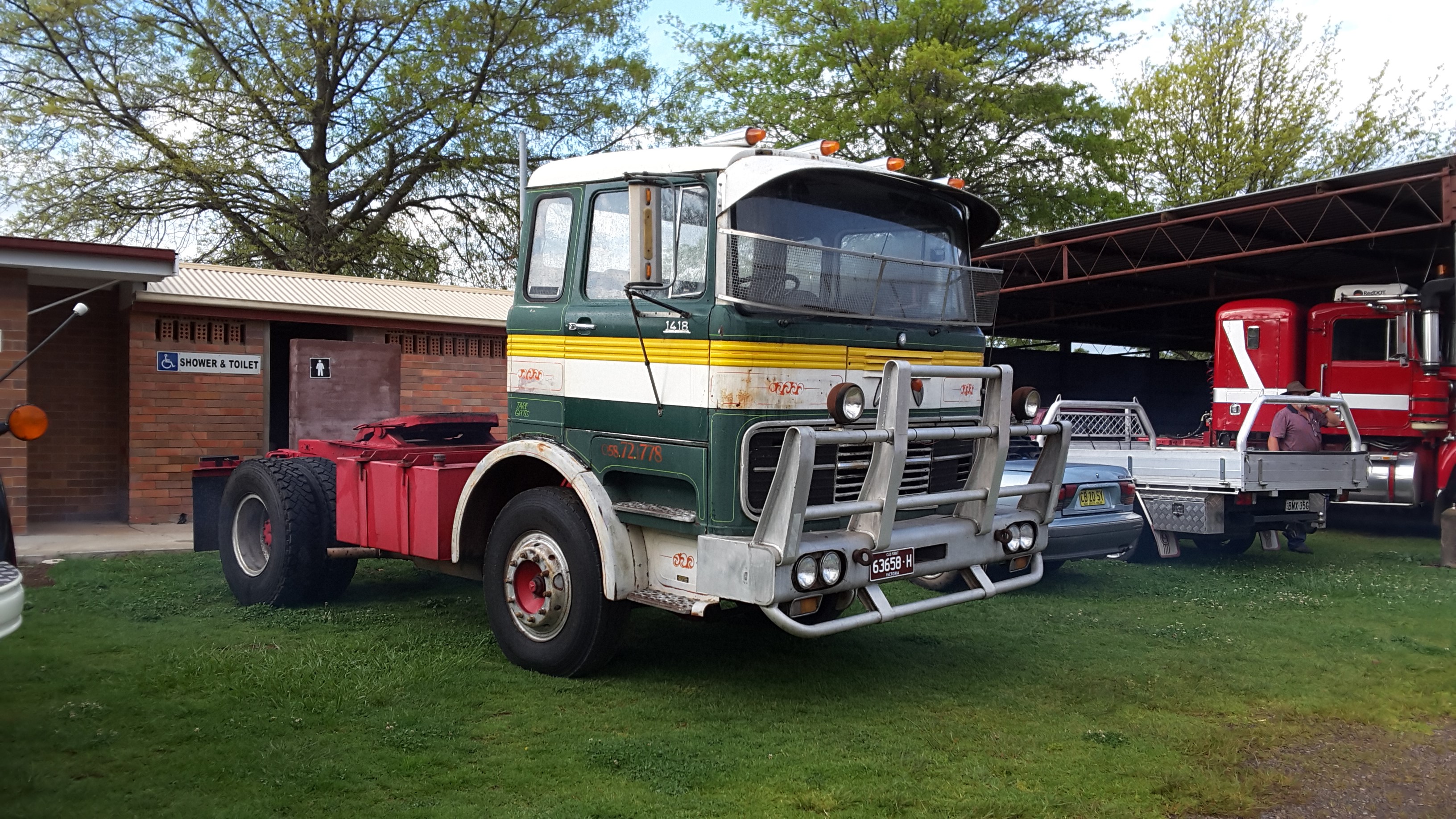 Biglorryblog: Classic Mercedes Trucks with an Aussie twist  Truckanddriver.co.uk